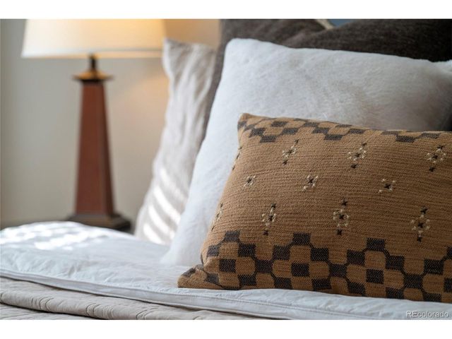 300 Base Camp Cir 309, Granby, CO 80446