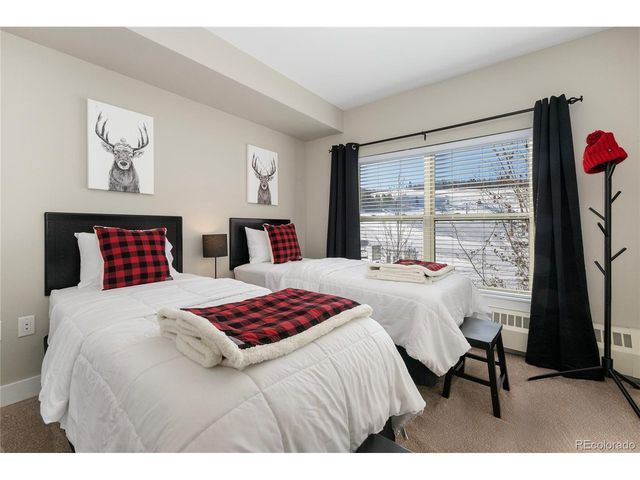 300 Base Camp Cir 309, Granby, CO 80446