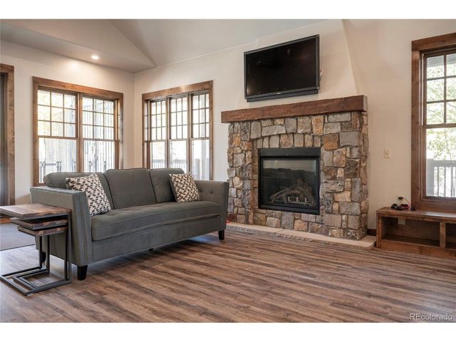 300 Base Camp Cir 309, Granby, CO 80446