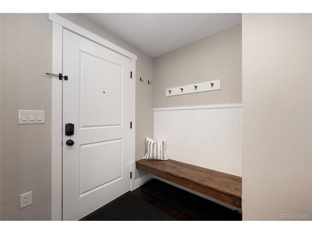 300 Base Camp Cir 309, Granby, CO 80446