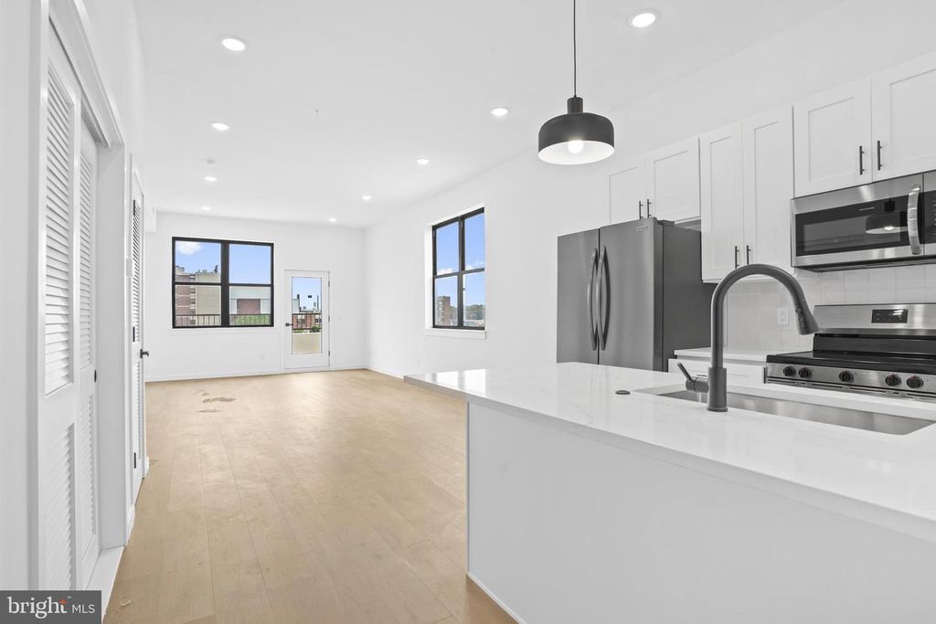 3211 CEDAR ST #401, Philadelphia, PA 19134
