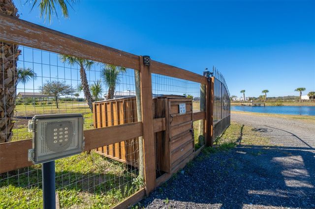 3440 HAMMOCK ROAD, Mims, FL 32754