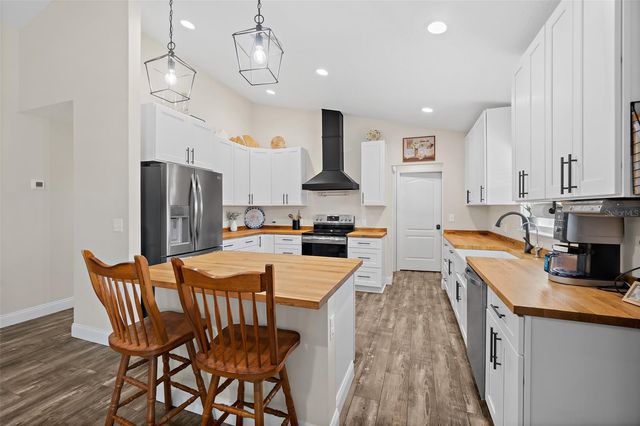 3440 HAMMOCK ROAD, Mims, FL 32754