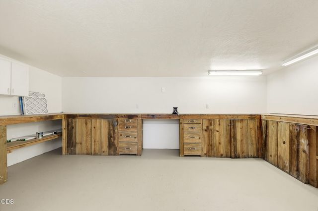 235 Gibson Street, Talent, OR 97540