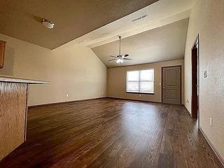 100/102 Foxglove 100 102, Centerton, AR 72719