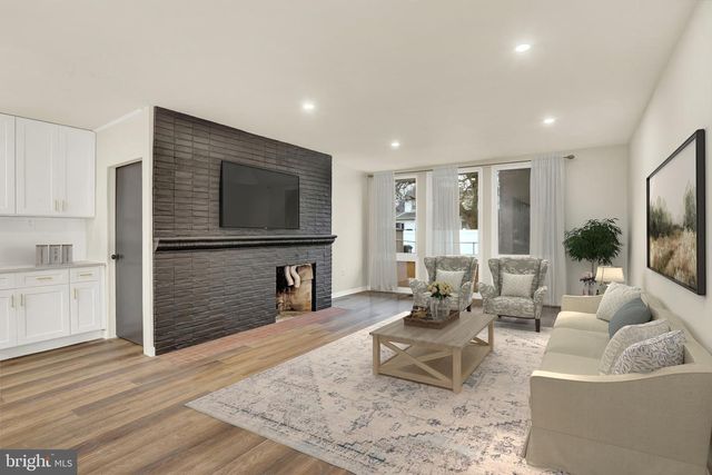 421 LEWIS ST, Harrisburg, PA 17110