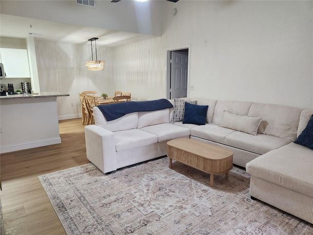 8926 MANOR LOOP CIRCLE 201 B, Lakewood Ranch, FL 34202