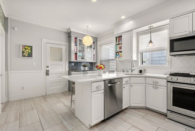 90 P Street 1, Boston, MA 02127