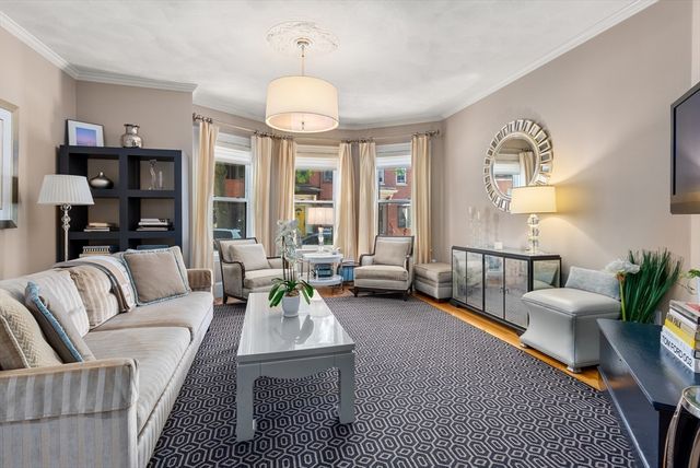 90 P Street 1, Boston, MA 02127