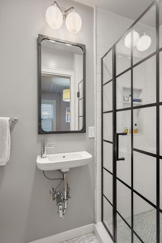 90 P Street 1, Boston, MA 02127