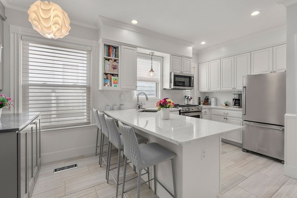 90 P Street 1, Boston, MA 02127