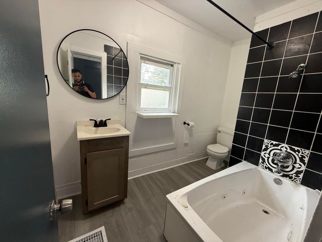 2424 Howden Street, Muskegon, MI 49444