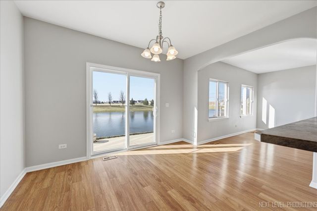 1742 Waters Edge Drive 1742, Minooka, IL 60447