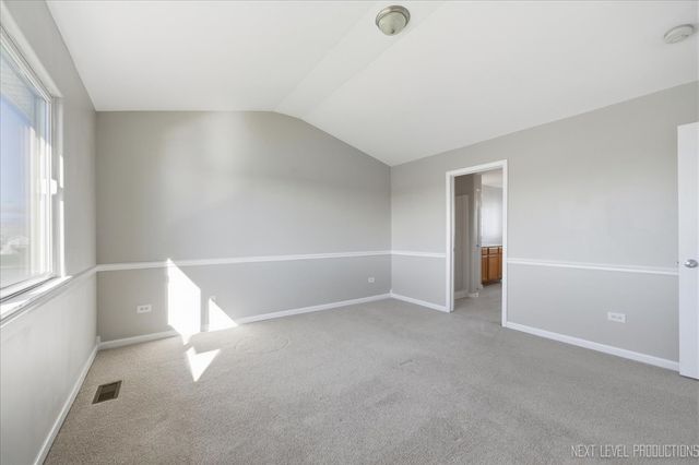 1742 Waters Edge Drive 1742, Minooka, IL 60447