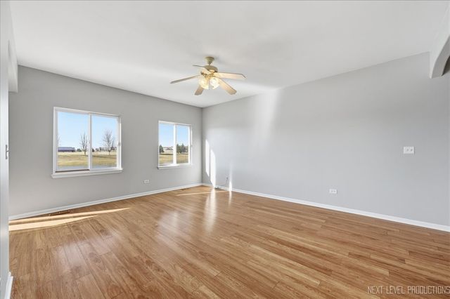 1742 Waters Edge Drive 1742, Minooka, IL 60447