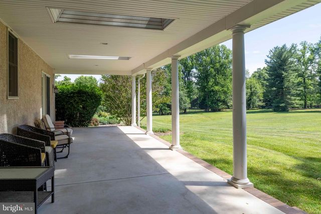 2160 HUNTINGDON RD, Huntingdon Valley, PA 19006