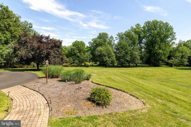 2160 HUNTINGDON RD, Huntingdon Valley, PA 19006
