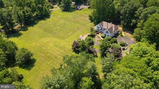 2160 HUNTINGDON RD, Huntingdon Valley, PA 19006