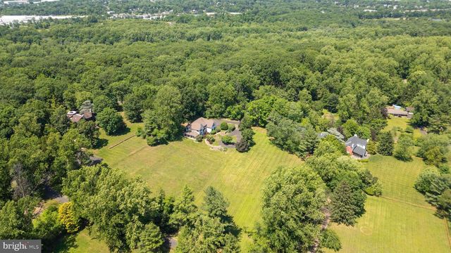 2160 HUNTINGDON RD, Huntingdon Valley, PA 19006