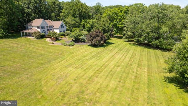 2160 HUNTINGDON RD, Huntingdon Valley, PA 19006