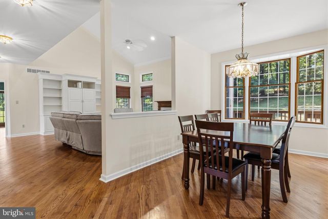 2160 HUNTINGDON RD, Huntingdon Valley, PA 19006