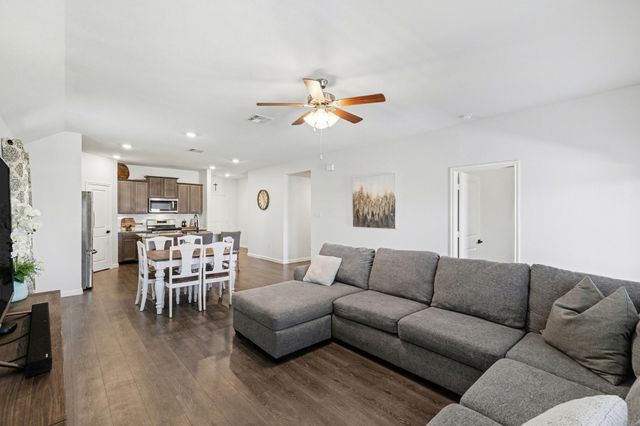 706 Spur Ridge, Princeton, TX 75407