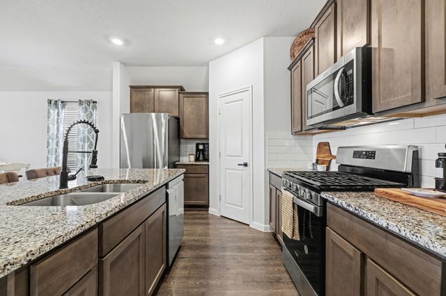 706 Spur Ridge, Princeton, TX 75407