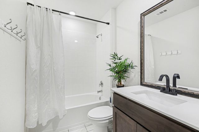 706 Spur Ridge, Princeton, TX 75407