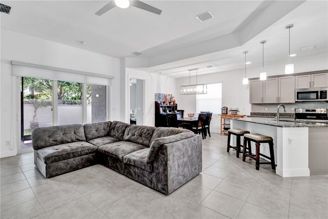2511 Bella Vista Circle, Vero Beach, FL 32966