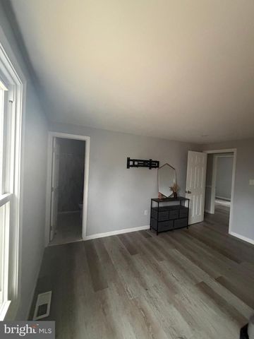 8916 TRAPPER LN, Adelphi, MD 20783