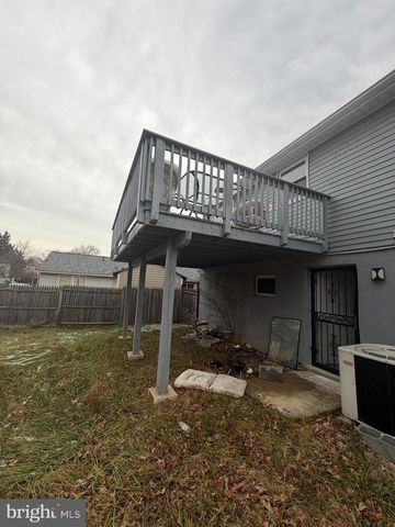 8916 TRAPPER LN, Adelphi, MD 20783