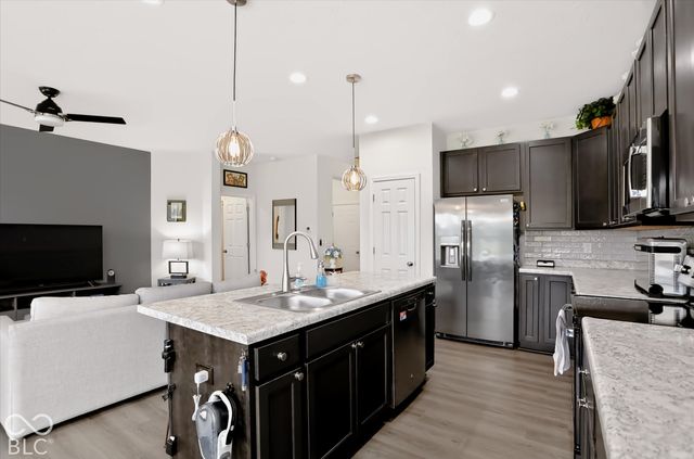 4611 Bethel Cove Drive, Indianapolis, IN 46239