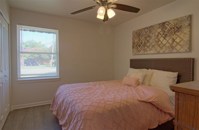 12220 Eunice Street, Farmers Branch, TX 75234