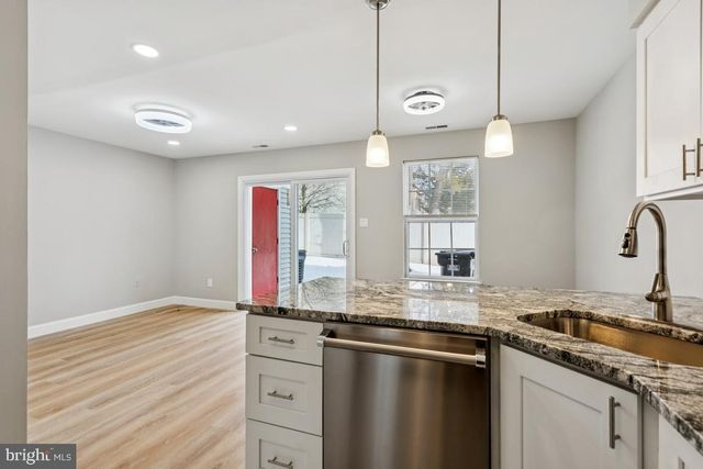 2702 KENWOOD DR, Pine Hill, NJ 08021