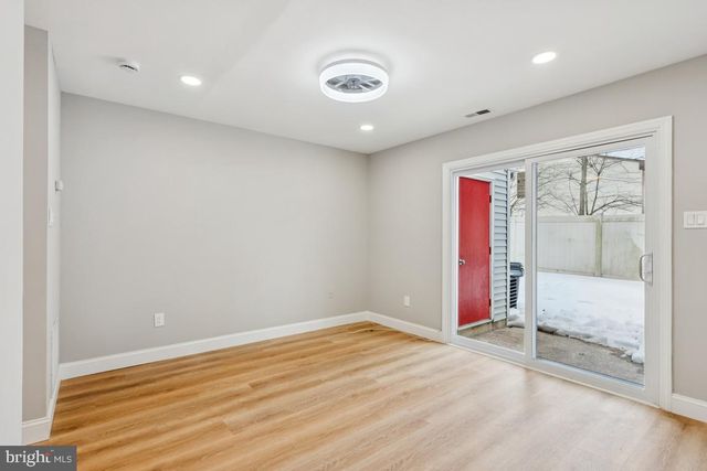 2702 KENWOOD DR, Pine Hill, NJ 08021