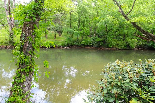 130 Ivy Lane, Murphy, SC 29806