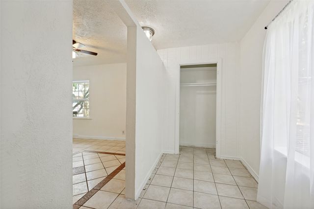403 N Britain Road 403B, Irving, TX 75061
