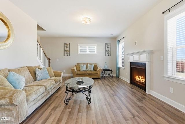 95 Kingsly Drive, Clayton, NC 27527