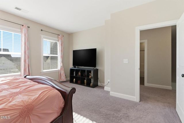 95 Kingsly Drive, Clayton, NC 27527