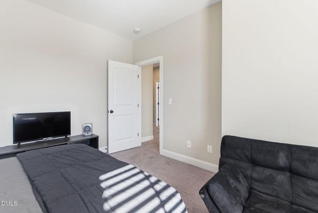 95 Kingsly Drive, Clayton, NC 27527