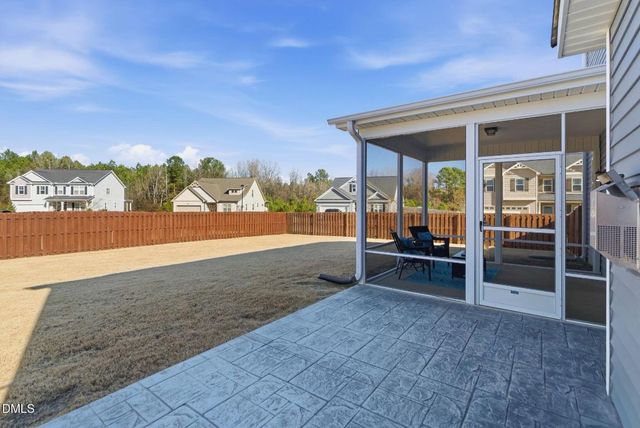 95 Kingsly Drive, Clayton, NC 27527