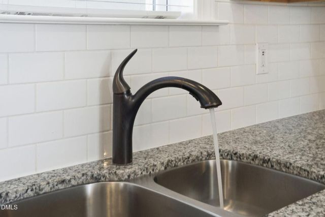 95 Kingsly Drive, Clayton, NC 27527