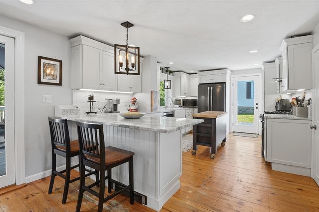 1 Cuba Road, Worcester, MA 01603