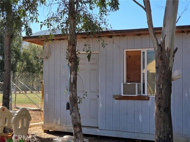 43145 BOB CAT, Banning, CA 92220