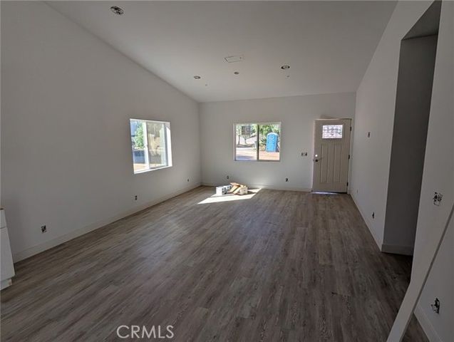 43145 BOB CAT, Banning, CA 92220