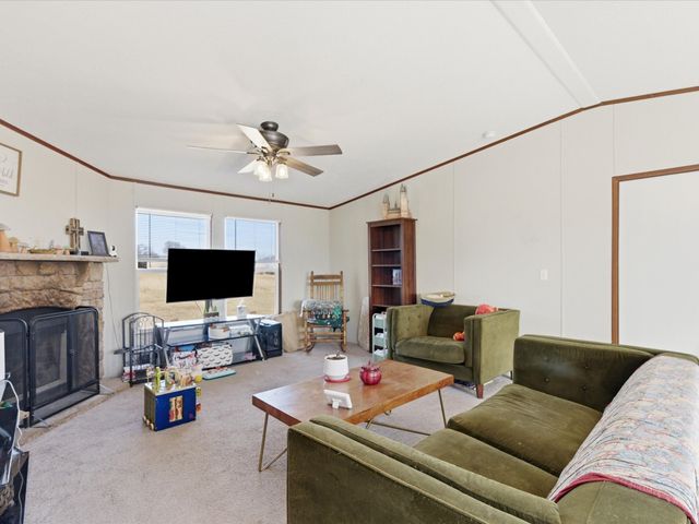 2722 Denver Road, Sunset, TX 76270