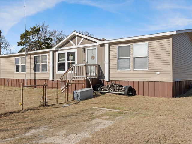 2722 Denver Road, Sunset, TX 76270