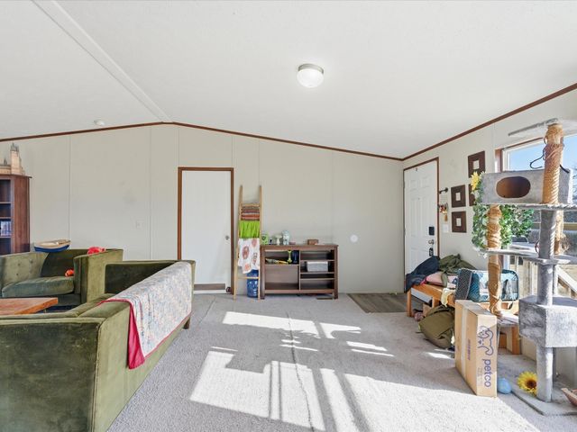 2722 Denver Road, Sunset, TX 76270