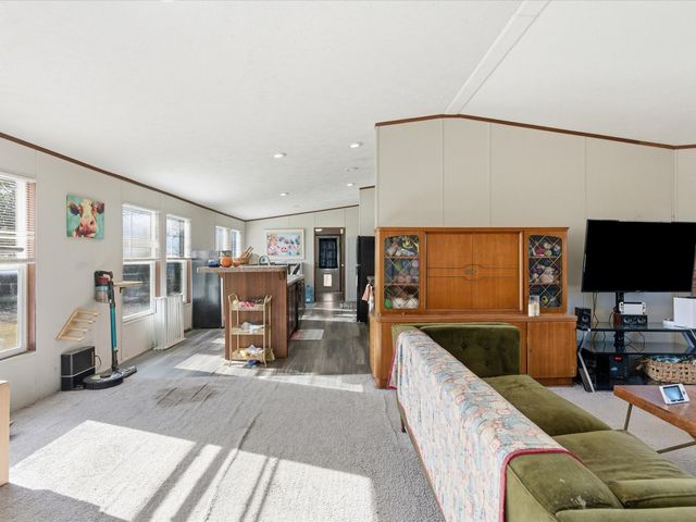 2722 Denver Road, Sunset, TX 76270