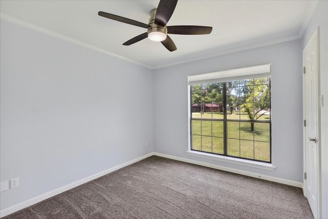 421 Vz County Road 3613, Edgewood, TX 75117
